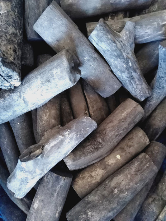 Binchotan -- Bâtons de charbon binchotan Vrac